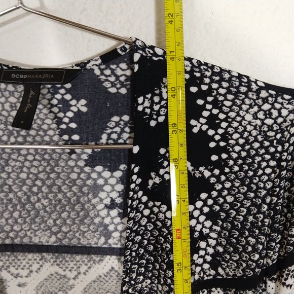 BCBG MAXAZRIA Women's Adele Snake Print Long Sleeve Stretch Wrap Dress Size S - Picture 8 of 10